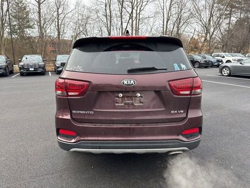 Used 2019 Kia Sorento EX w/ EX Touring Package image 4