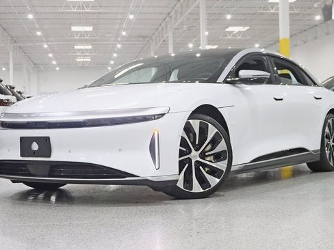 Used 2022 Lucid Air Grand Touring image 7