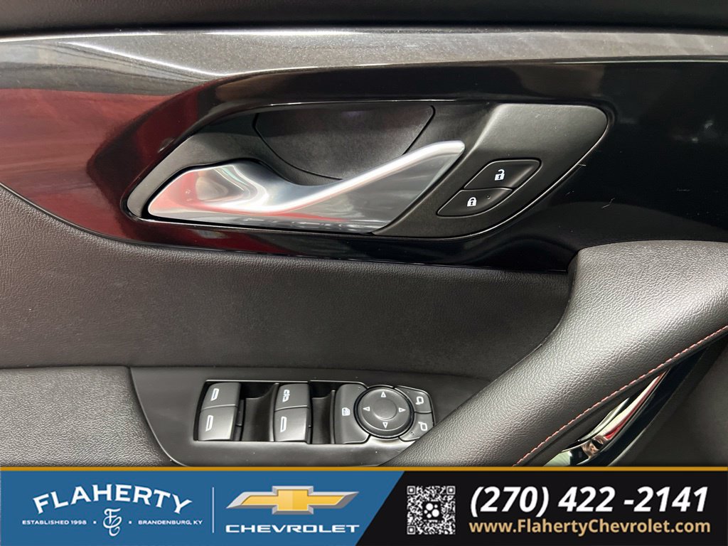 Used 2024 Chevrolet Blazer RS FWD image 22