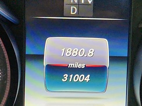 Used 2018 Mercedes-Benz C 300 Sedan image 40