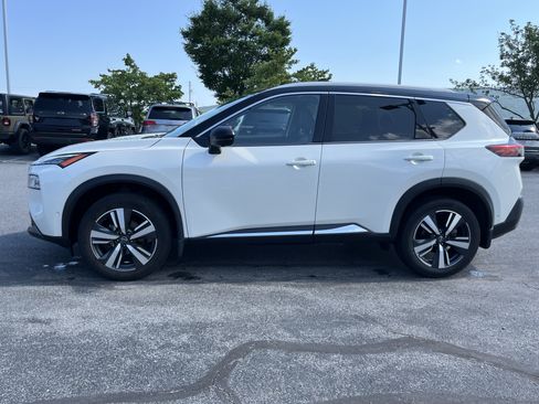 Used 2023 Nissan Rogue SL w/ SL Premium Package AWD/4WD image 10