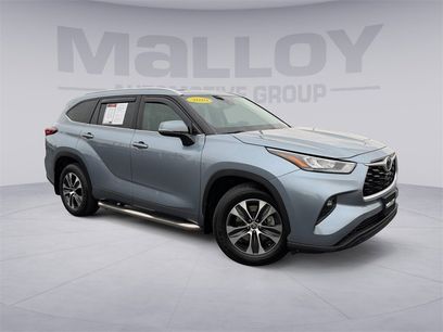 Used 2020 Toyota Highlander XLE