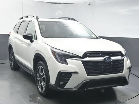 New 2026 Subaru Ascent Limited AWD/4WD image 2