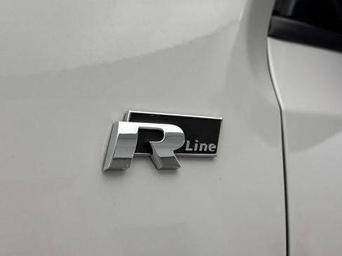 Used 2014 Volkswagen Beetle GSR image 2