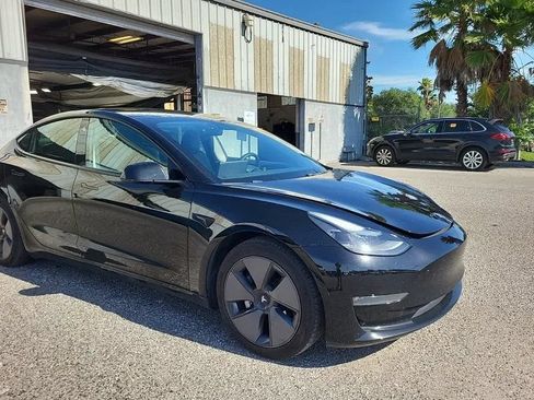 Used 2021 Tesla Model 3 Long Range AWD/4WD image 4