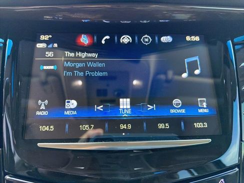 Used 2018 Cadillac Escalade Luxury AWD/4WD image 39