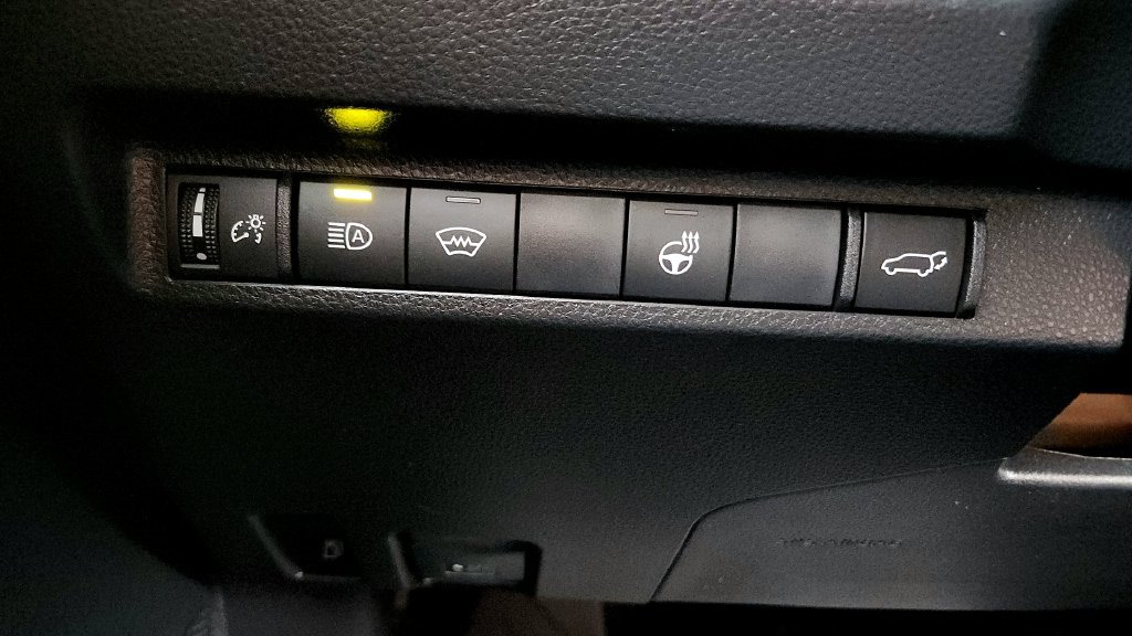 Certified 2023 Toyota RAV4 SE w/ Weather & Moonroof Package AWD/4WD image 33
