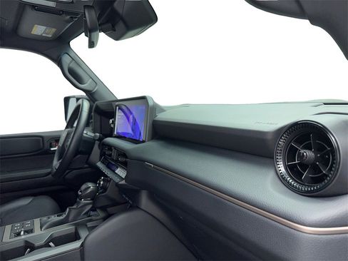 Used 2024 Toyota Land Cruiser image 40