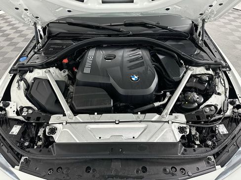 Used 2025 BMW 430i Coupe w/ M Sport Package image 31