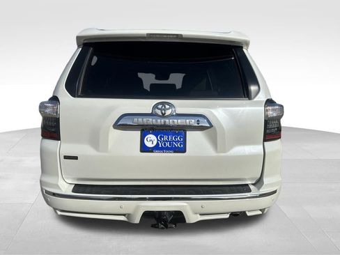 Used 2021 Toyota 4Runner Limited AWD/4WD image 6