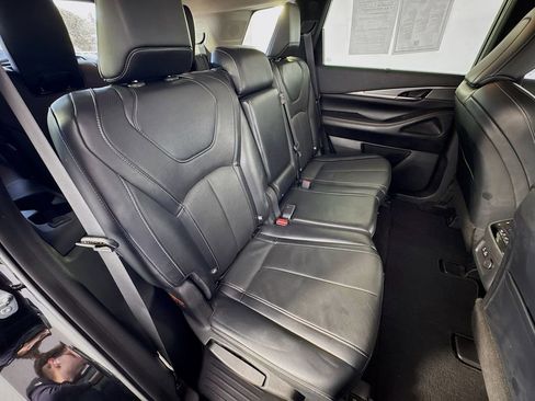 Used 2023 INFINITI QX60 Luxe w/ Cargo Package image 29