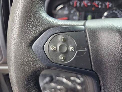 Used 2018 Chevrolet Silverado 1500 Custom AWD/4WD image 9