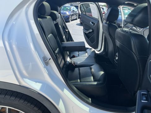 Used 2020 Mercedes-Benz GLA 250 4MATIC image 47