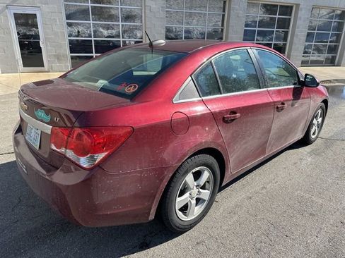 Used 2015 Chevrolet Cruze LT image 4