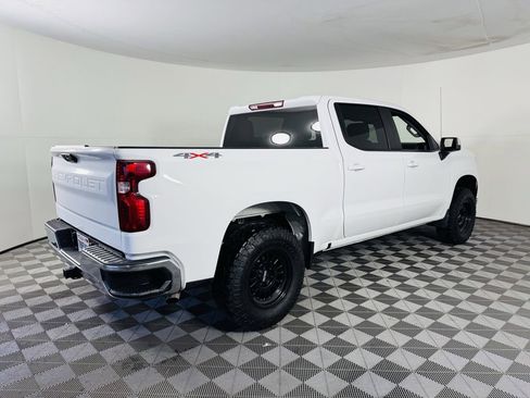 Used 2025 Chevrolet Silverado 1500 LT image 26