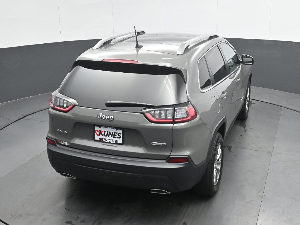 Used 2021 Jeep Cherokee Latitude Lux w/ Sun & Sound Group AWD/4WD image 33