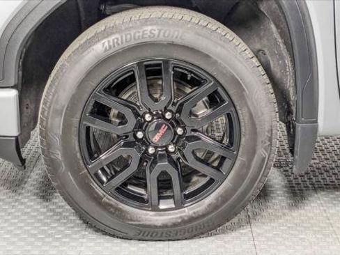 Used 2024 GMC Sierra 1500 Elevation AWD/4WD image 33