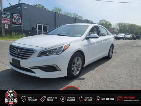 Used 2016 Hyundai Sonata SE FWD image 1