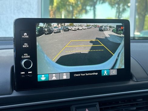 Used 2024 Honda Pilot Touring image 26