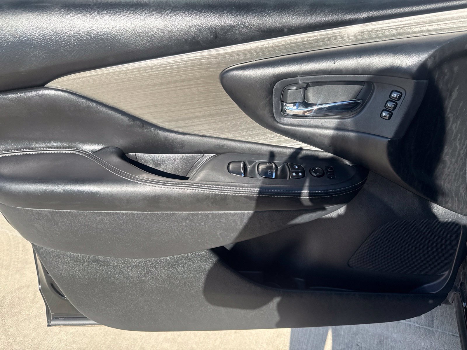 Used 2018 Nissan Murano SL w/ Midnight Edition Package AWD/4WD image 9