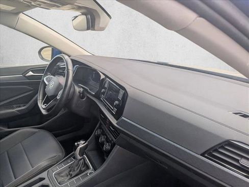 Used 2024 Volkswagen Jetta SE FWD image 20