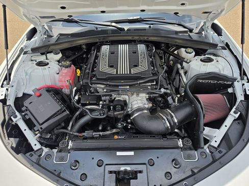 Used 2023 Chevrolet Camaro ZL1 RWD image 25