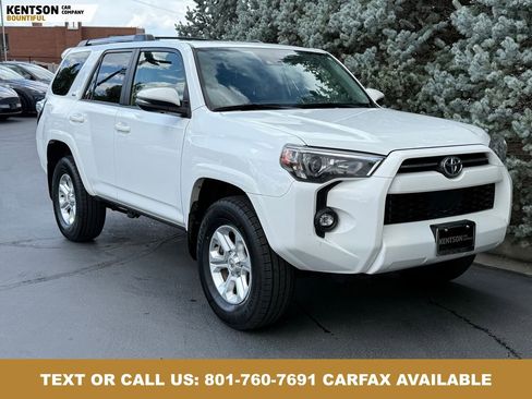 Used 2024 Toyota 4Runner SR5 Premium w/ Moonroof Package AWD/4WD image 12