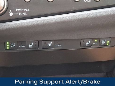 Used 2025 Lexus ES 350 w/ Premium Package FWD image 16
