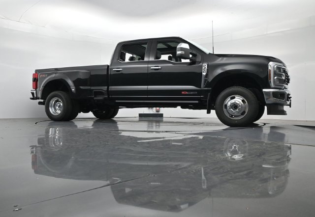 New 2026 Ford F350 Lariat w/ Lariat Ultimate Package AWD/4WD image 40