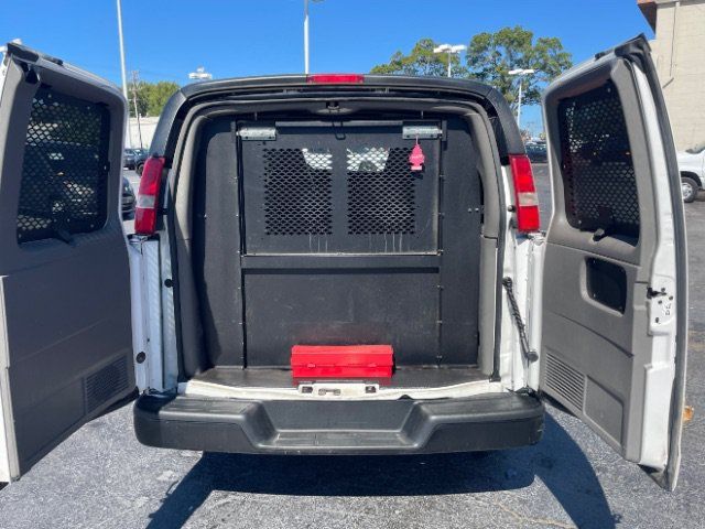 Used 2017 Chevrolet Express 2500 LS RWD image 11