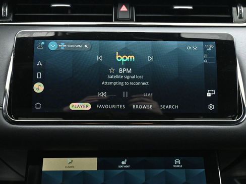 Used 2021 Land Rover Range Rover Evoque R-Dynamic S image 32