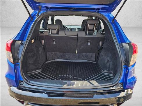 Used 2020 Honda HR-V Sport image 10