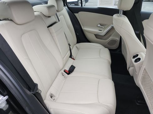 Used 2019 Mercedes-Benz A 220 4MATIC image 22