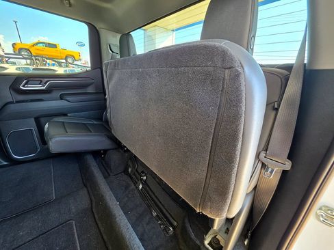 Used 2025 GMC Sierra 1500 SLT AWD/4WD image 59