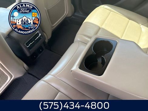 Used 2024 Lincoln Corsair Reserve w/ Equipment Group 201A image 12