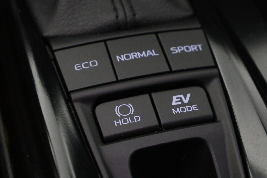 Used 2026 Toyota Camry LE FWD image 25