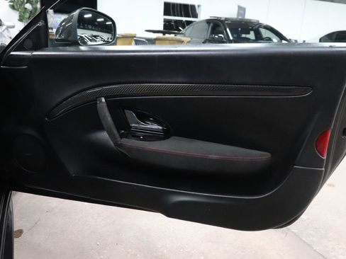 Used 2017 Maserati GranTurismo MC image 22