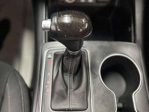 Used 2016 Kia Sorento LX w/ LX Convenience Package image 27