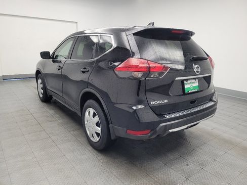 Used 2017 Nissan Rogue S AWD/4WD image 5