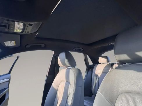 Used 2018 Audi Q3 2.0T Premium image 19