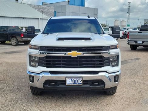 Certified 2025 Chevrolet Silverado 2500 LT w/ Convenience Package AWD/4WD image 36