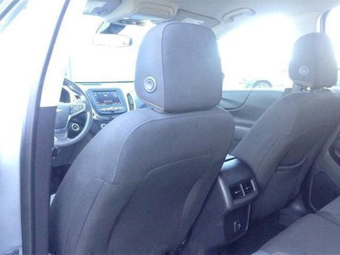 Used 2023 Chevrolet Equinox LT w/ LPO, Floor Liner Package image 16