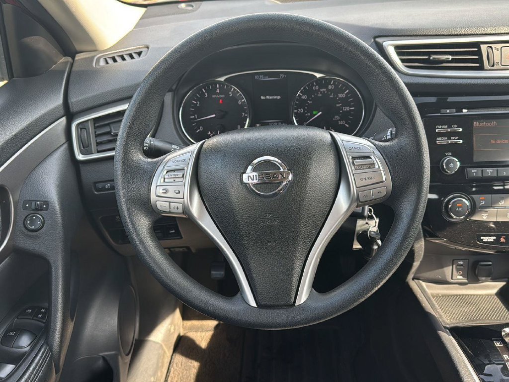 Used 2015 Nissan Rogue S AWD/4WD image 17