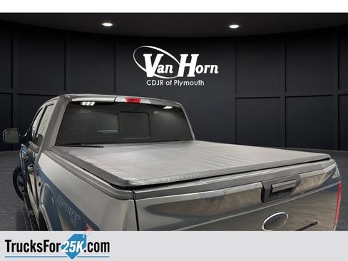 Used 2017 Ford F150 XLT w/ Equipment Group 302A Luxury AWD/4WD image 10