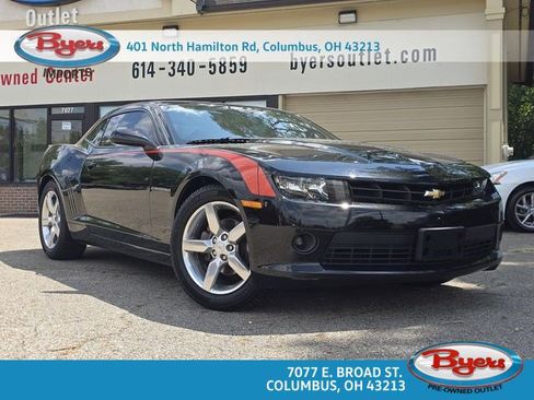 Used 2015 Chevrolet Camaro LT RWD image 1