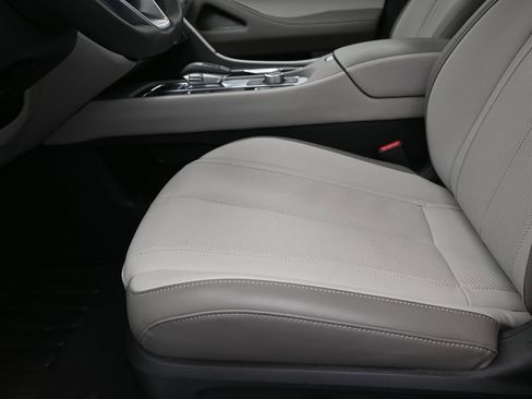 Used 2026 INFINITI QX60 Pure w/ Cargo Package image 13