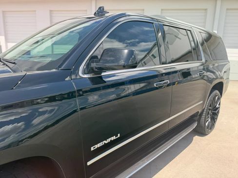 Used 2018 GMC Yukon XL Denali w/ Open Road Package AWD/4WD image 18