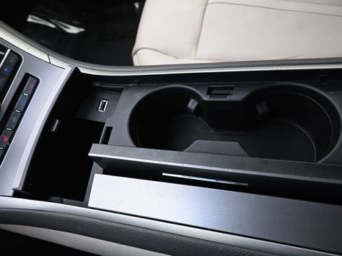 Used 2020 Lincoln MKZ Reserve w/ Elements Package image 33