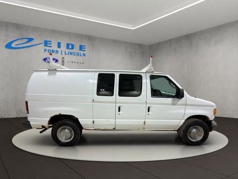 Used 2006 Ford E-250 and Econoline 250 RWD image 7