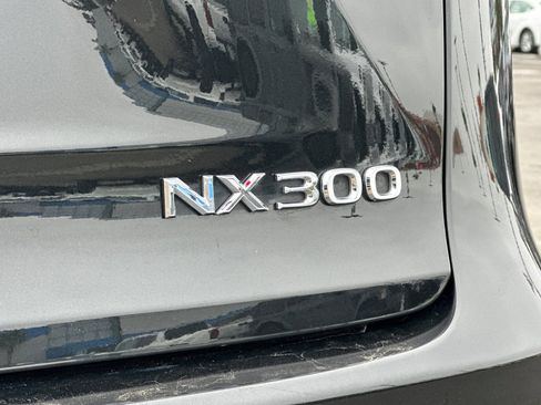 Used 2018 Lexus NX 300 FWD image 28